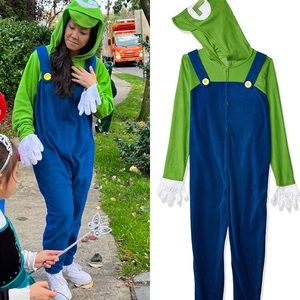 Luigi onsie costume